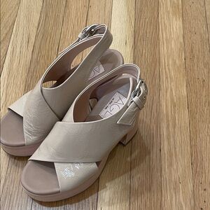 AGL Beige Platform Peep-Toe Shoes